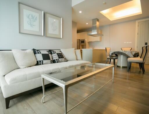 Oriental Residence  2 Bedroom Luxury Condo in Phloen Chit