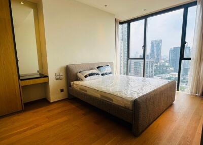 Beatniq  Sleek 2 Bedroom Luxury Condo For Rent in Thonglor