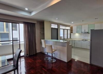 Le Premier 1  Renovated 2 Bedroom Condo in Central Asoke