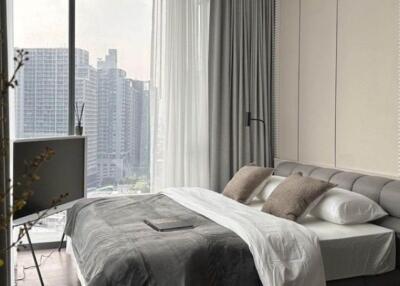 Modern bedroom with city view