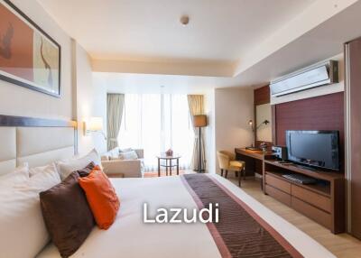 Studio Deluxe 34 SQ.M Oakwood Residence Sukhumvit 24