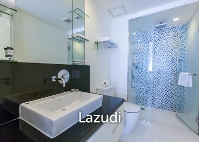 Studio Superior 29 SQ.M Oakwood Residence Sukhumvit 24