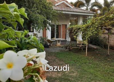 2 bedroom single storey house with pond on 6400m2 for sale