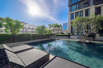 3 bed Duplex in The Unique Sukhumvit 62/1 Phrakhanong District D020960