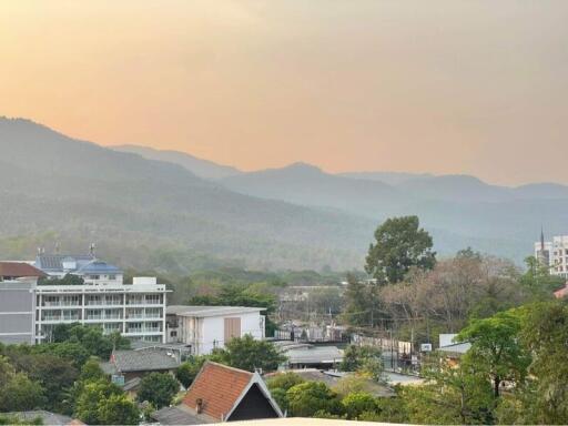 Explore this fully furnished 32 sqm condo for sale Chiang Mai near CMU and Nimman, boasting stunning views of Doi Suthep.  1.79M THB  Book a viewing today!