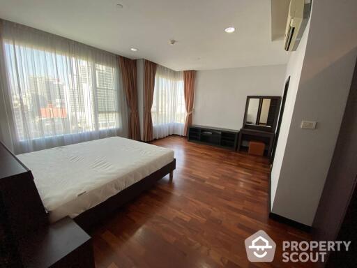 2-BR Condo at Wilshire near BTS Phrom Phong