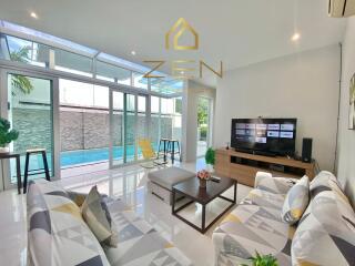 Modern 2-Bedroom Pool Villa in Kamala for Rent