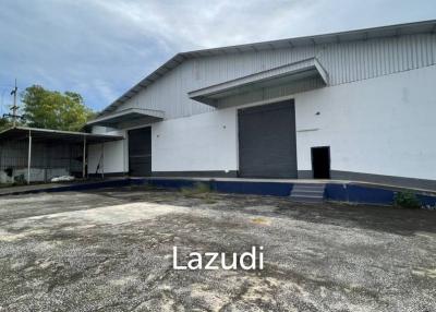 Big warehouse in Nakhonratchasima in industry zone and main road