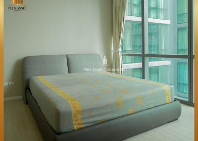 Sale The Room Sukhumvit 21 luxury condo in the heart of Asoke near BTS and MRT fully furnished