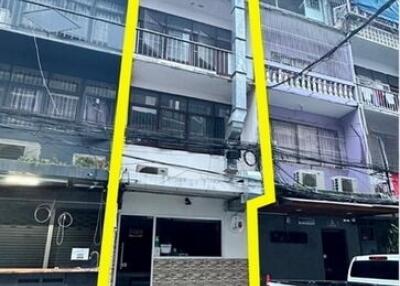 For Sale Bangkok Shophouse Sukhumvit BTS Phra Khanong Watthana