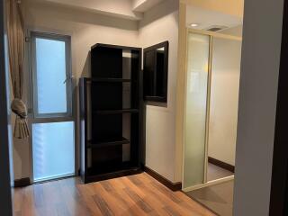 For Rent Bangkok Apartment Sukhumvit BTS Ekkamai Watthana