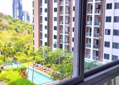 Studio Condo in Unixx South Pattaya South Pattaya C010715