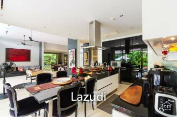 BAAN ING PHU : Designer and immaculate 8 Bed Pool Villa Estate.