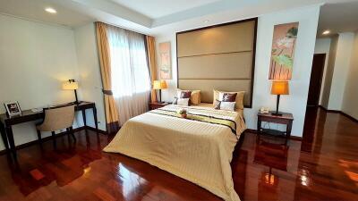 For Rent Bangkok Condo Piyathip Place Sukhumvit 39 BTS Phrom Phong Watthana