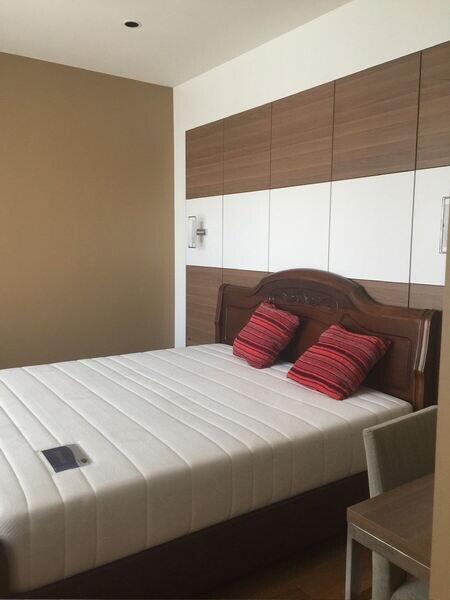 Bangkok Condo The Emporio Plac Sukhumvit 24 BTS Phrom Phong