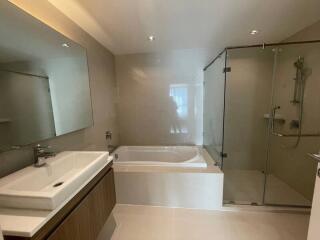 For Rent Bangkok Condo VTARA36 Sukhumvit 36 BTS Thong Lo Khlong Toei