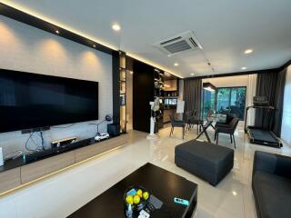 For Sale Bangkok Single House Setthasiri-Krungthep Kreetha 2 Krungthep Kreetha Bang Kapi