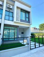 For Sale Bangkok Town House Grande Pleno Watcharapol-Sukhapiban 5 Sukhapiban 5 Sai Mai