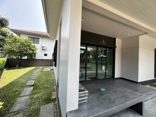 For Sale Pathum Thani Single House Setthasiri Wongwaen-Lamlukka Lam Luk Ka