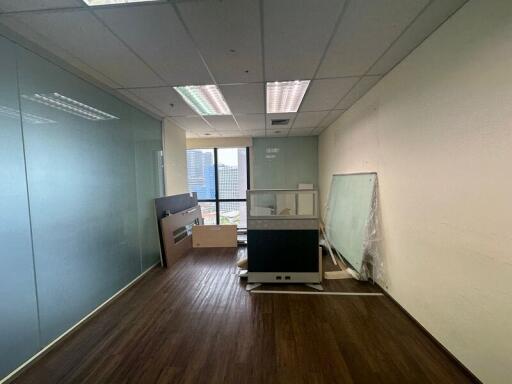 For Rent Bangkok Office Silom BTS Sala Daeng MRT Si Lom Bang Rak