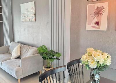 Modern and stylish living room with elegant decor