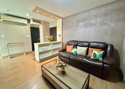 Elegant living room with modern furnishings