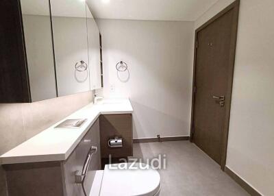 720 قدم مربع, 1 سرير, 1 حمام شقة مدرجة بسعر AED 8,000./شهر