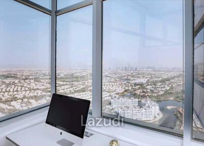 299 قدم مربع مكتب مدرجة بسعر AED 7,000./شهر