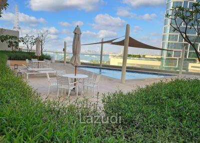 Lazudi presents to you a 2 BR apartment at the Marina with a breathtaking view!