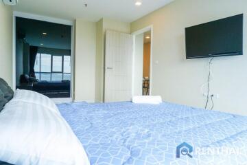 Beautiful Sea View Condo in Pratamnak