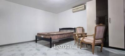 5 Beds 5 Baths 250 SQ.M. 4-Stoery House in Pratumnak