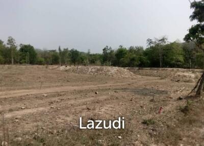 Good price for 11 Rai Land For Sale in Tak