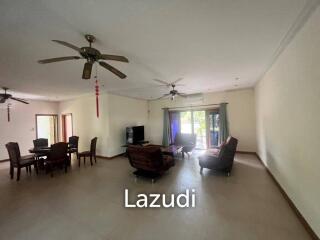 COCONUT GARDENS 2 : Large 3 bed pool villa