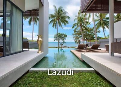 Ultra Luxury Beachfront Villa in Tropical Paradise