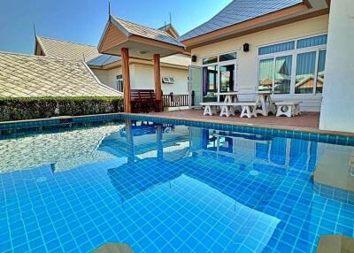 3 Bedroom Pool Villa In Amorn Village For Rent