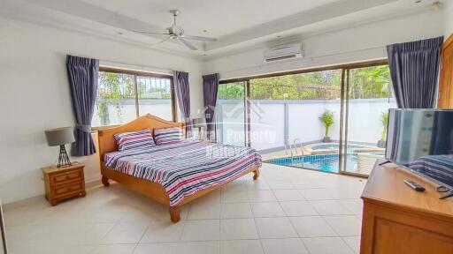 Large house with private pool for rent in Jomtien.