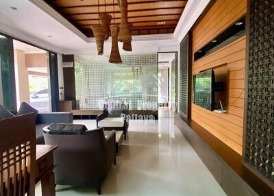 Superb, 3 bedroom, 2 bathroom house with large garden, for sale in East Pattaya.