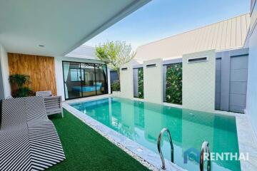 Luxury Nordic Pool Villa