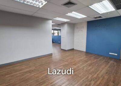 Premium Office Space for rent in Phrakhanong