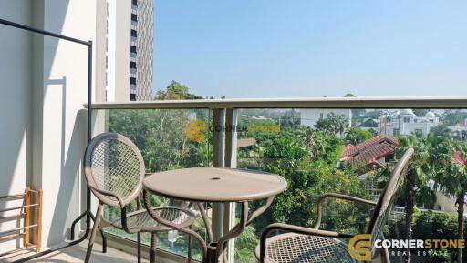 1 bedroom Condo in The Riviera Wong Amat Beach Wongamat