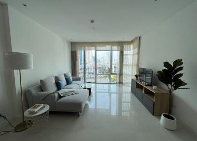 2 bed Condo in Fullerton Sukhumvit Khlongtoei Sub District C017638