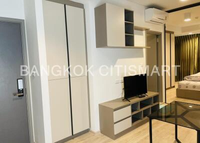 Condo at Ideo Sathorn-Wongwian Yai for sale