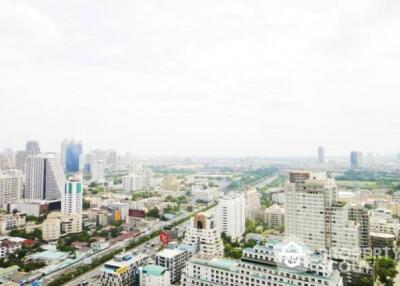 4-BR Condo at Athenee Residence near BTS Phloen Chit (ID 512795)