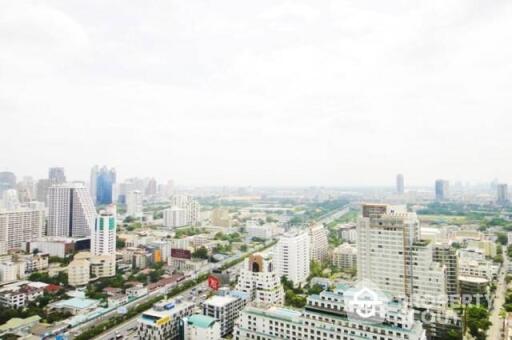 4-BR Condo at Athenee Residence near BTS Phloen Chit (ID 512795)