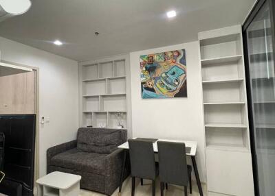 1-BR Condo at Life One Wireless near BTS Phloen Chit