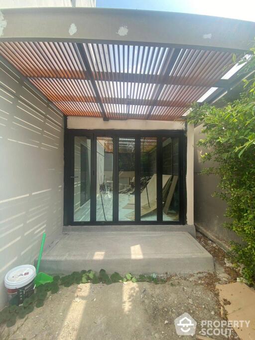 3-BR Semi-detached House at Demi Sathu 49 in Bang Phong Phang