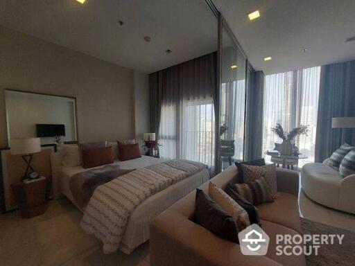 1-BR Condo at Hyde Sukhumvit 11 near BTS Nana