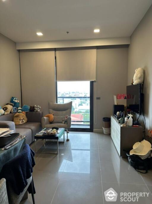 1-BR Condo at M Phayathai near BTS Victory Monument