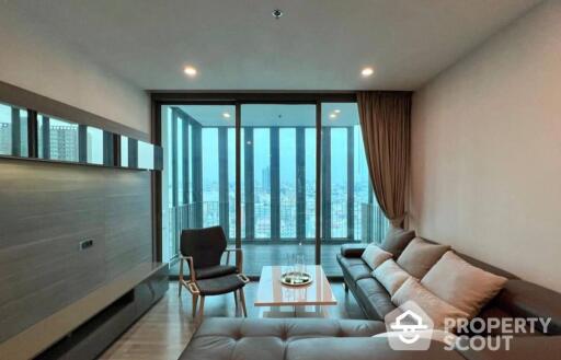 2-BR Condo at The Room Bts Wongwianyai near BTS Wongwian Yai