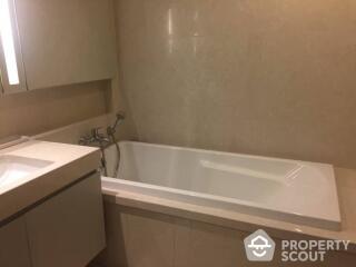 1-BR Condo at Quattro By Sansiri near BTS Thong Lor